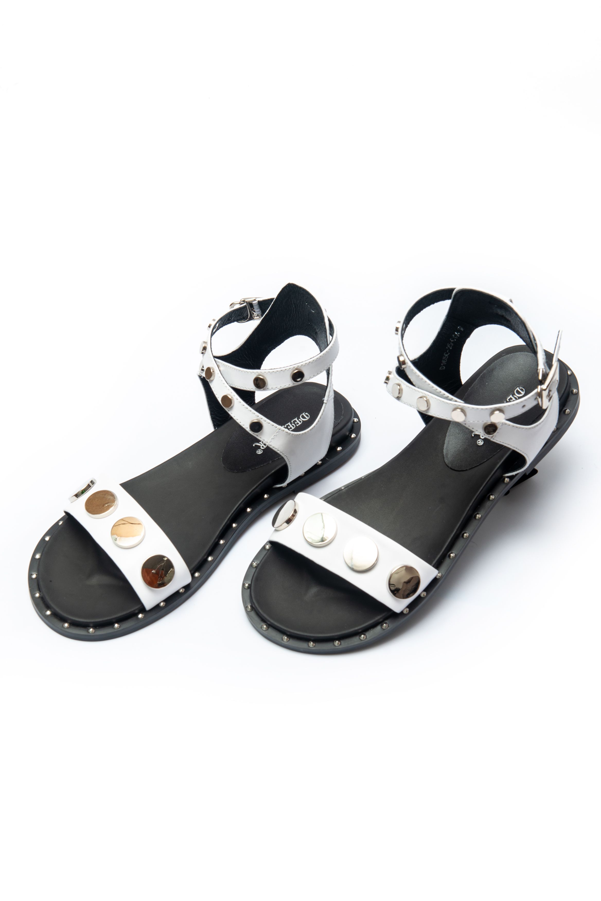 Cандалии Deenor  00202 Белые