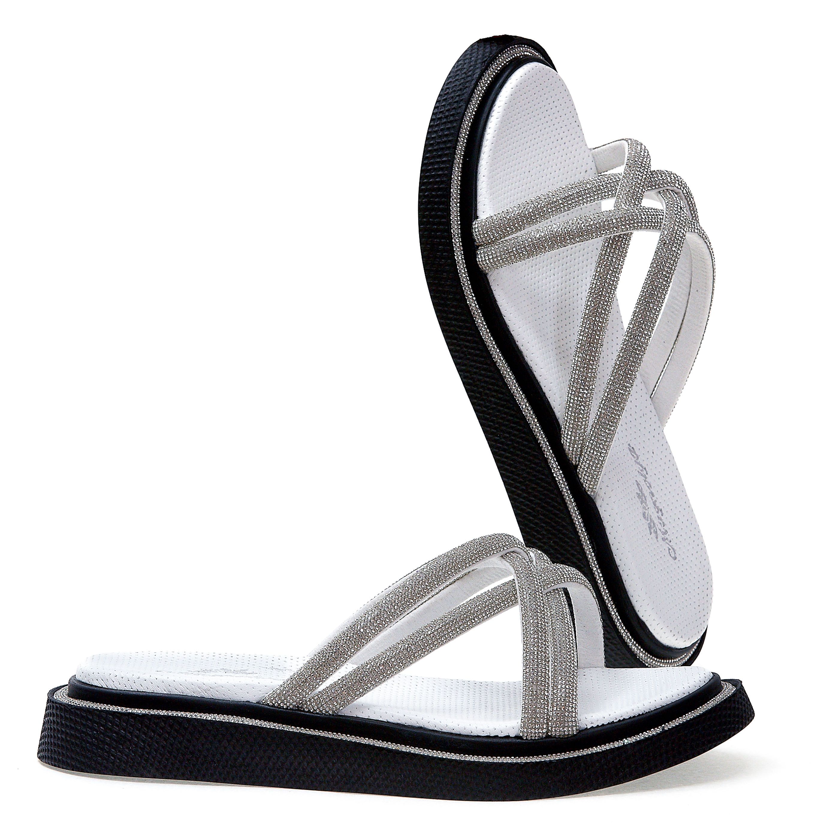 Шлепанцы Magnolya 01116 Белые