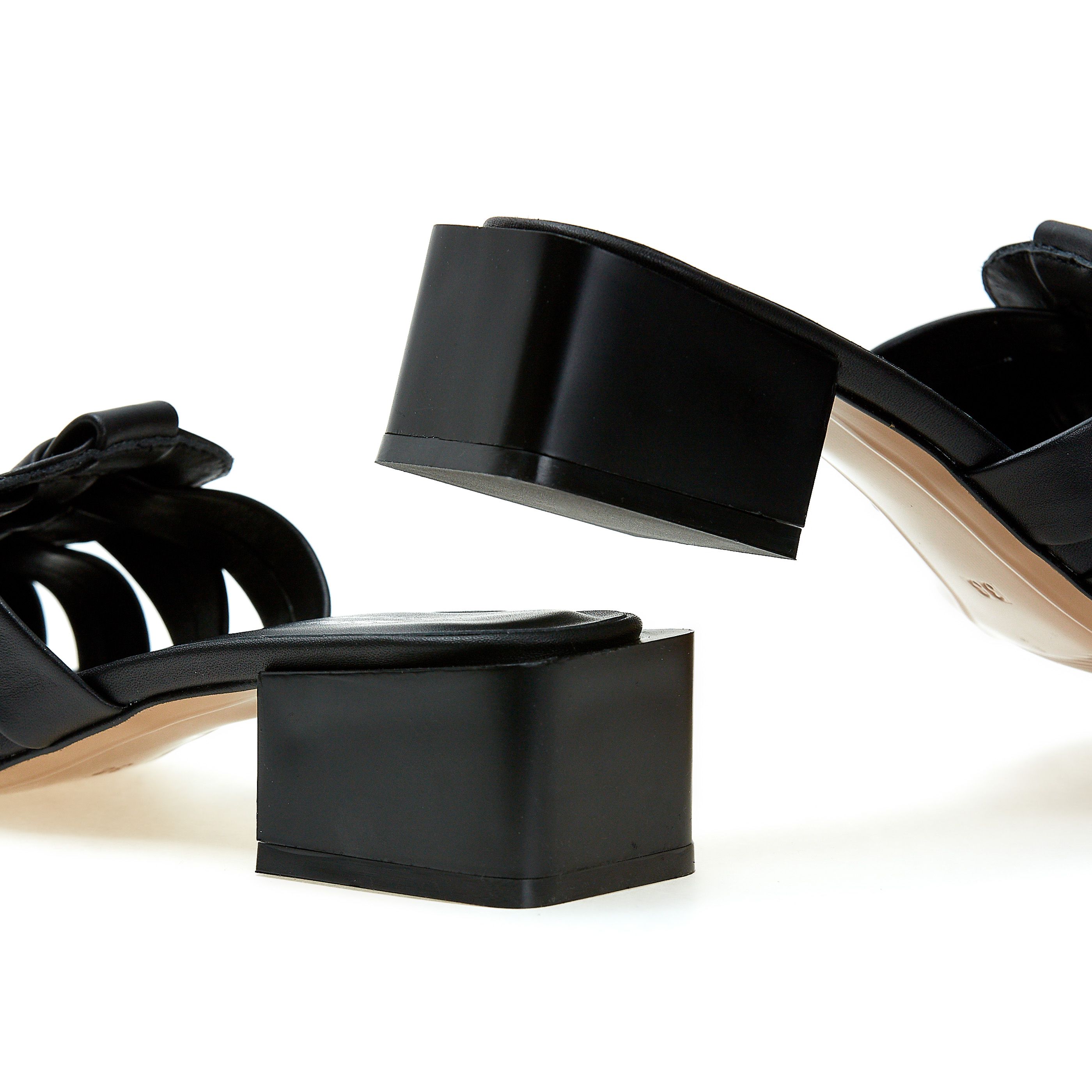 Мюли Magnolya 01143 Черные