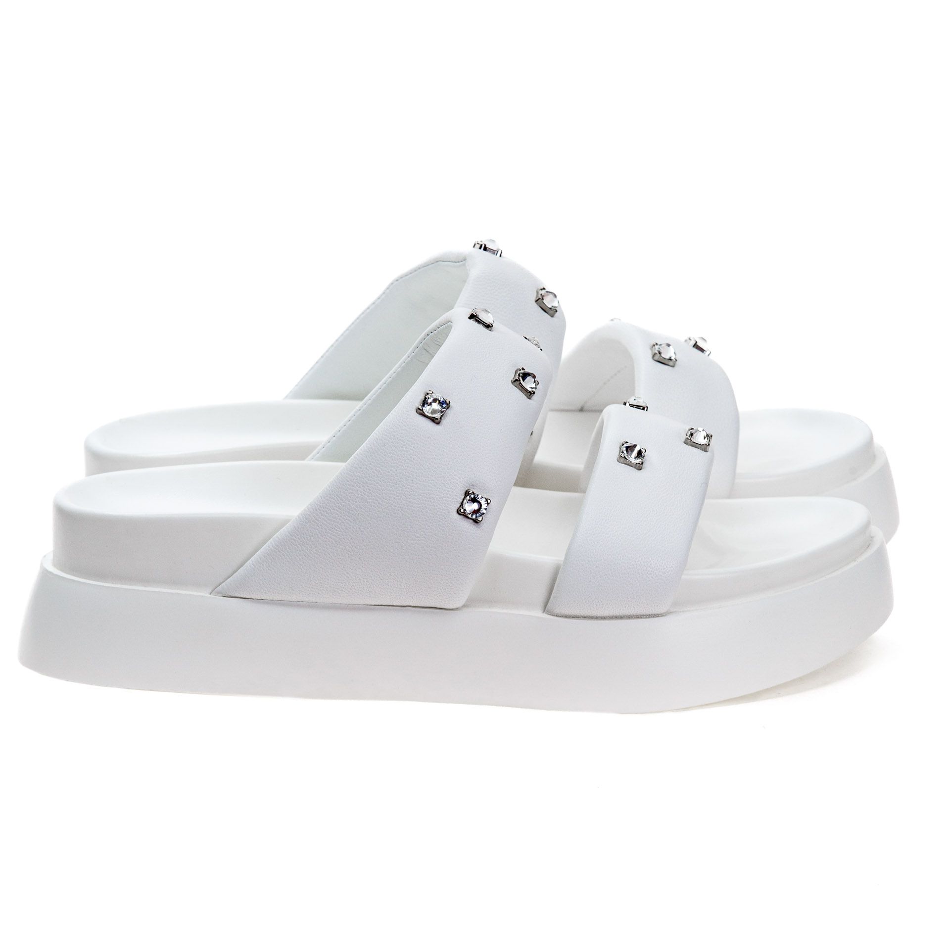 Шлепанцы Verendina 01184 Белые